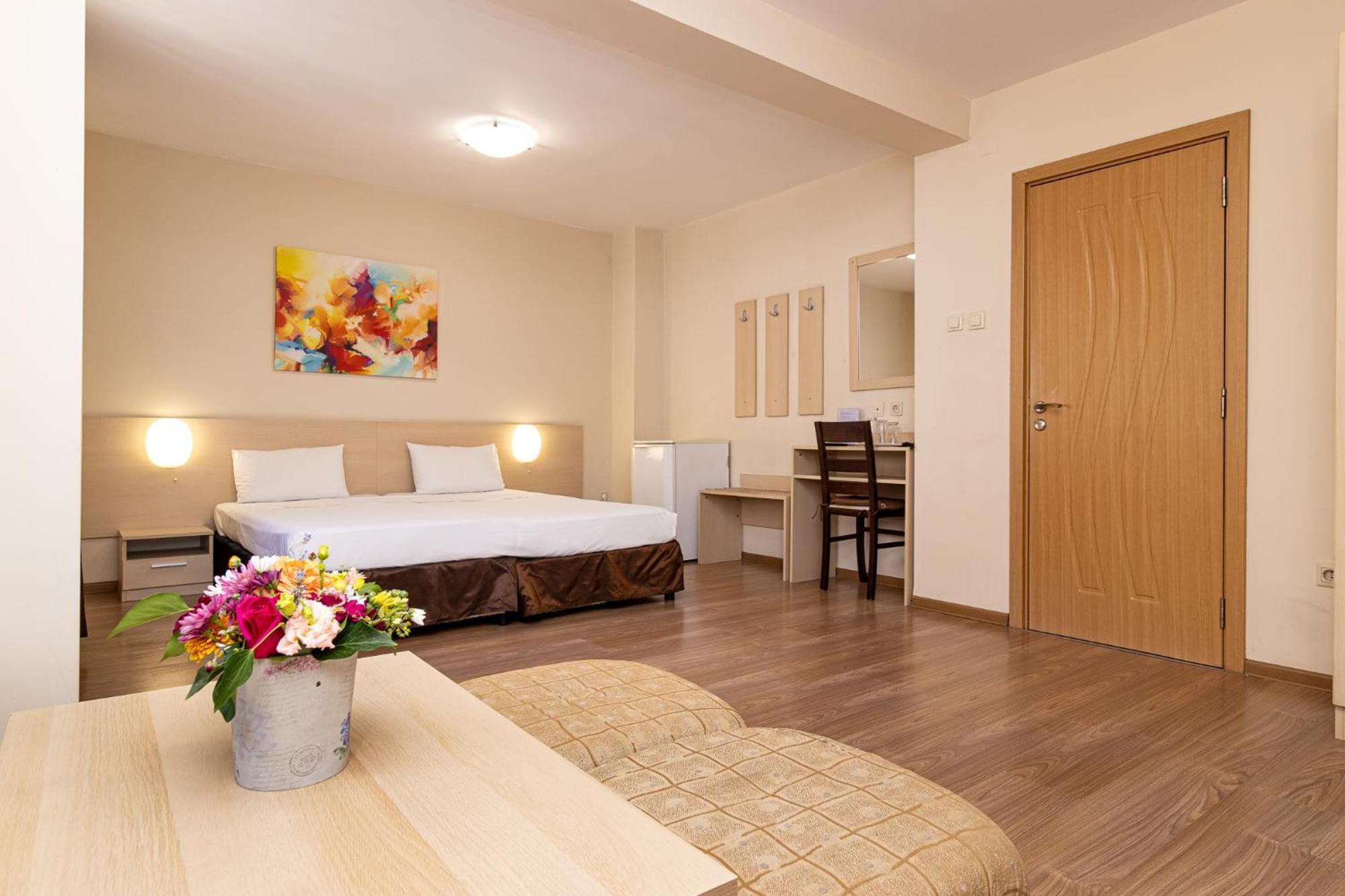 Family Hotel Madrid Sofia Buitenkant foto