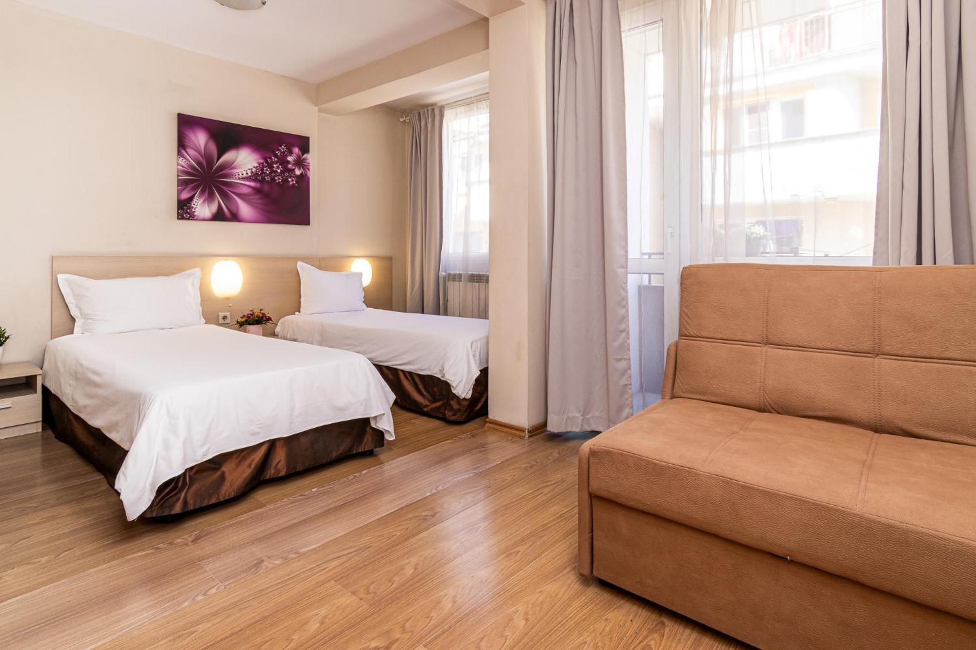 Family Hotel Madrid Sofia Buitenkant foto
