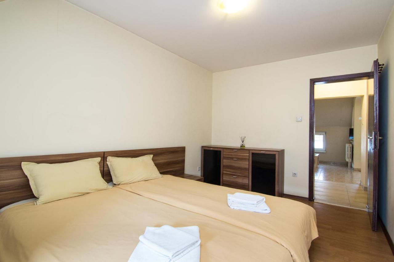 Family Hotel Madrid Sofia Buitenkant foto
